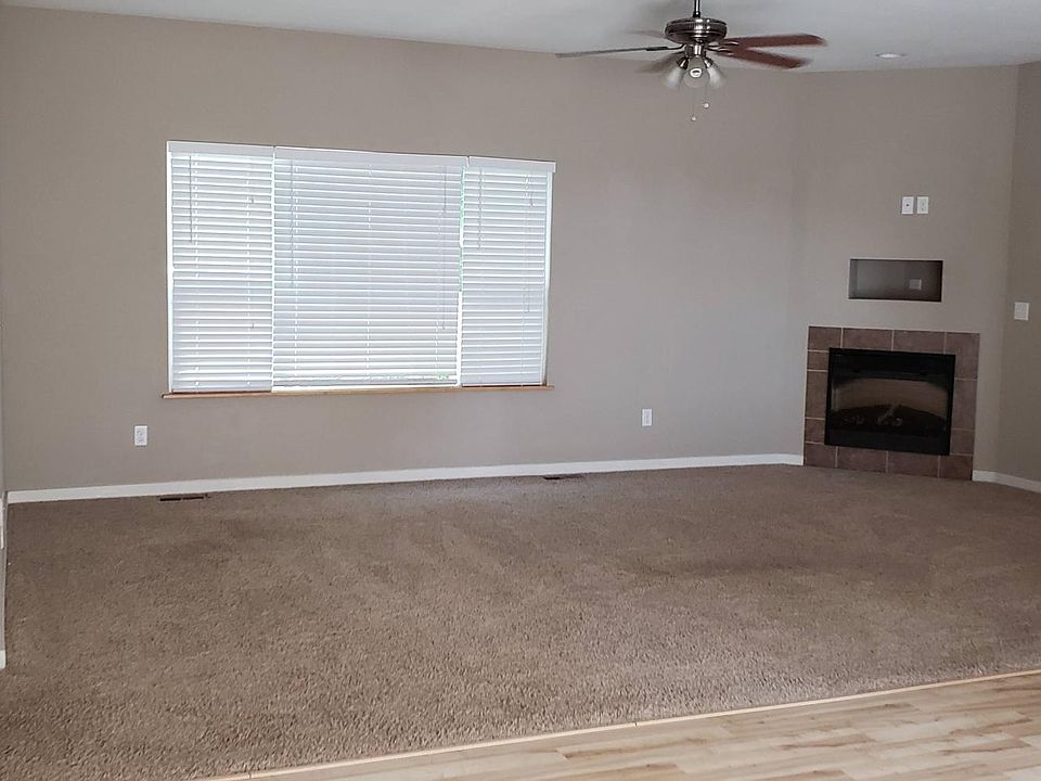 Living room with fireplace
