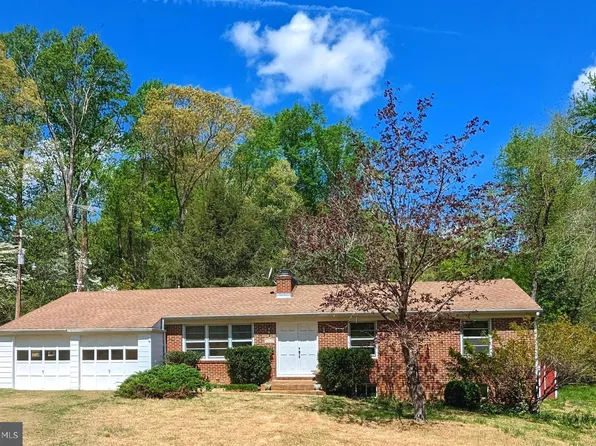 43550 Saint Johns Rd, Hollywood, MD 20636