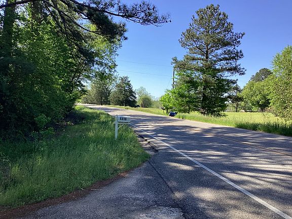3rd image of 1316 County Road 57