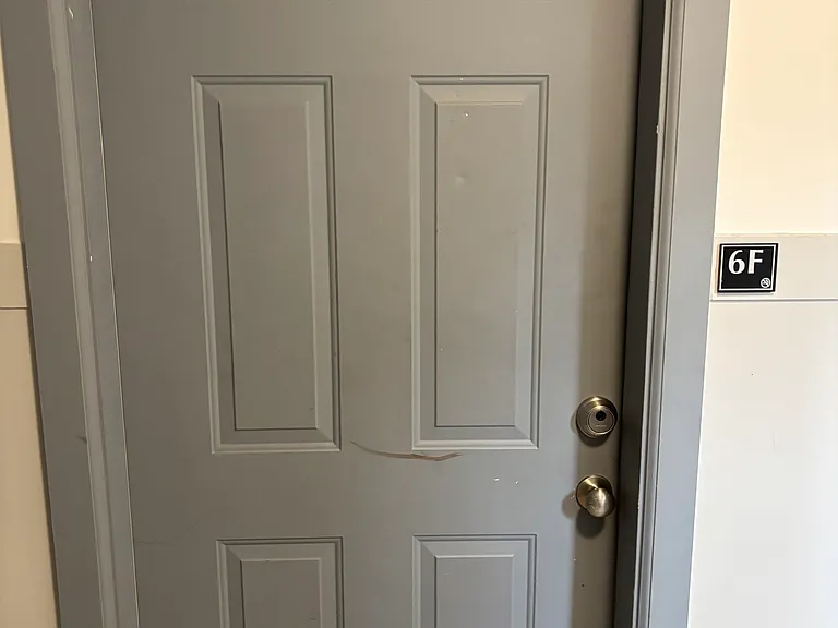 213 Golden Hill St #6F — Photo 5