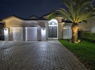 11265 NW 78th St, Doral, FL 33178