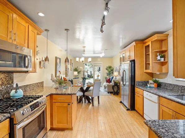 808 Roosevelt Ave, Redwood City, CA 94061