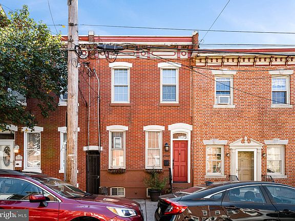 2nd image of 2310 E Susquehanna Ave