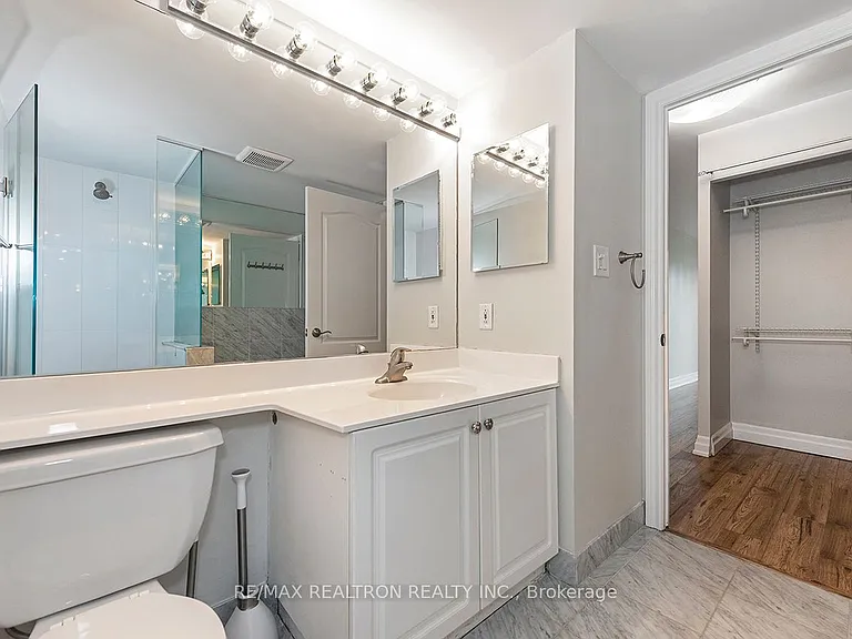 2111 Lake Shore Blvd W #505 — Photo 19