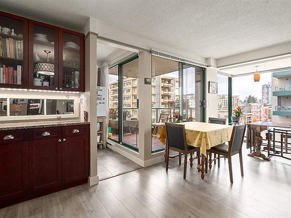 5th image of 420 Carnarvon St #904