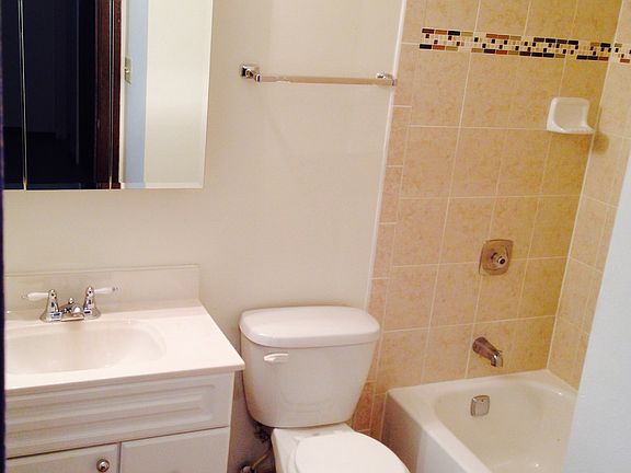 2nd image of 9039 Lincoln Ct APT 306