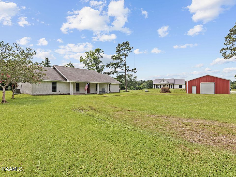 1st image of 2102 State Highway 1252