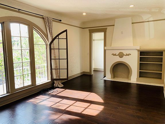 2nd image of 136 Hermosa Ave