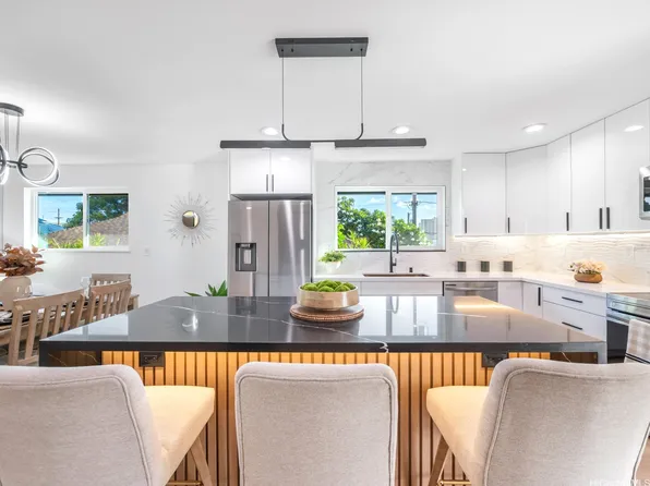 1005 Belser St, Honolulu, HI 96816