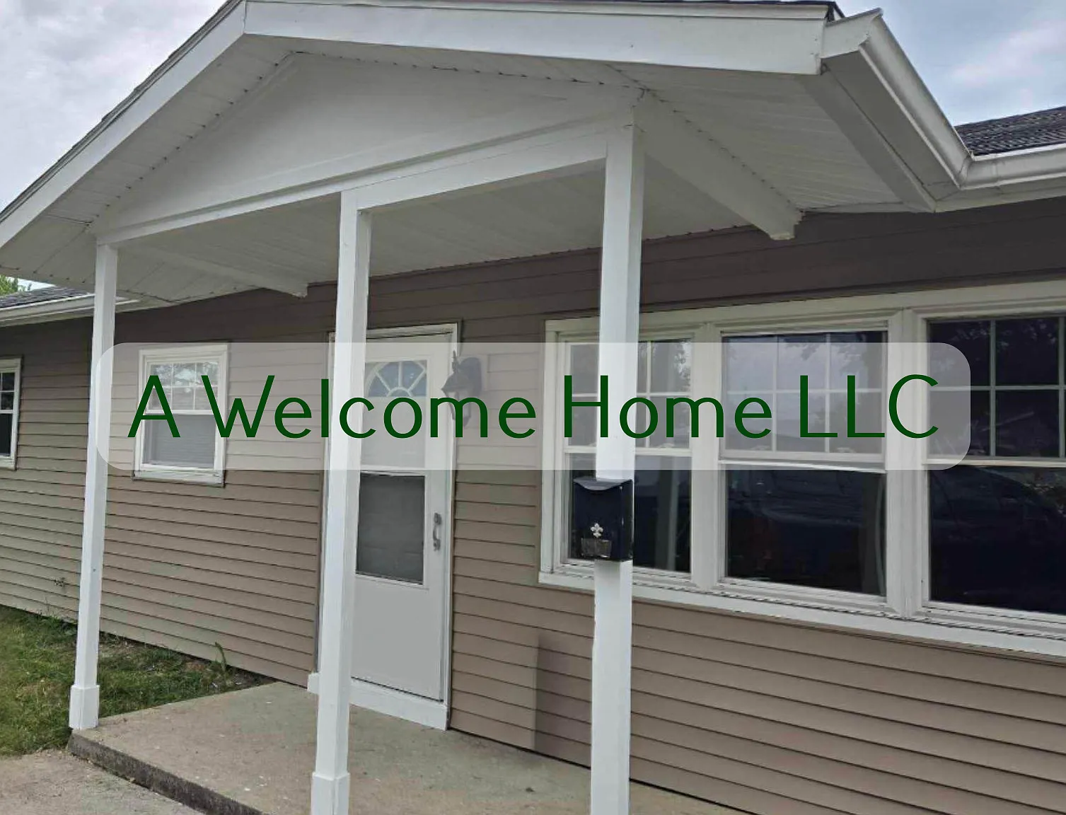 3 bed, 967 sqft, $1,350 — Photo 1