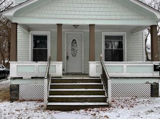 910 Clarence St, Kalamazoo, MI 49001