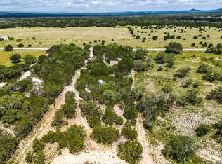 1535 Fm 1283, Lakehills, TX 78063