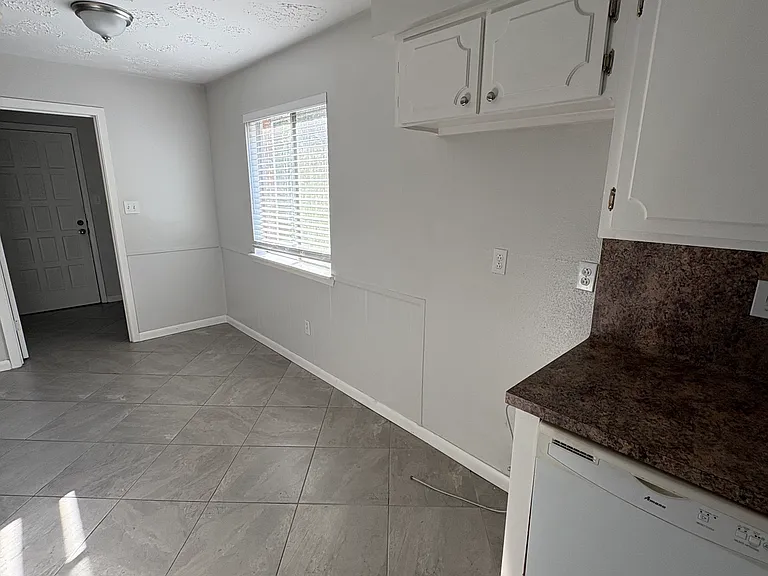 11218 Sagemeadow Ln — Photo 7