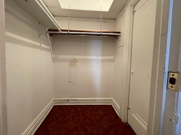 5th image of 2802 Kennedy Blvd #416E