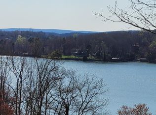 Indian Shadows Dr, Ten Mile, TN 37880