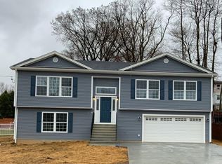 18 Albion Ave, West Haven, CT 06516