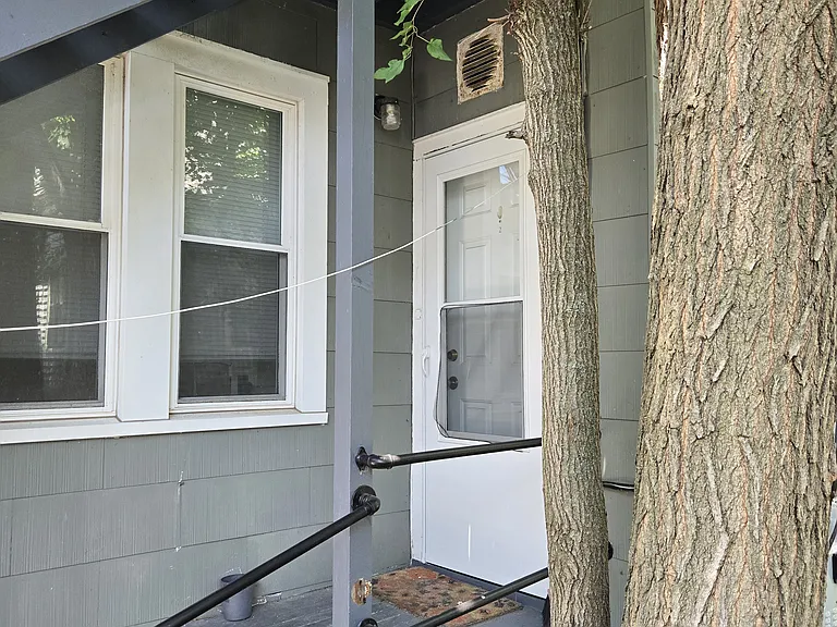 1103 W Church St #2 — Photo 7
