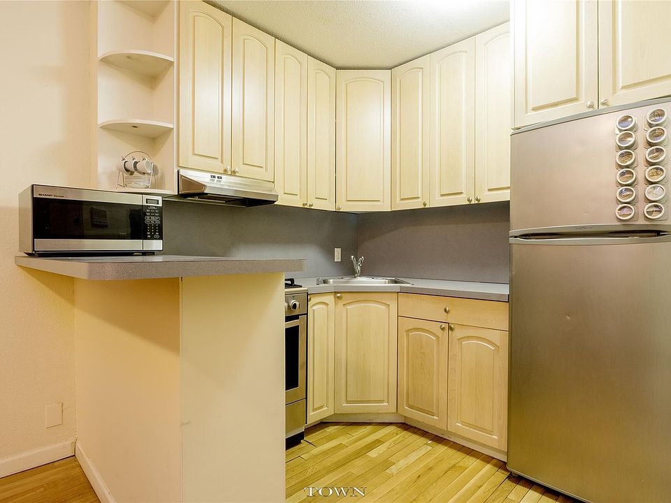 2nd image of 765 9th Ave APT 1W