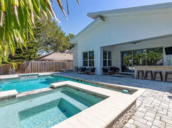 6717 S Dauphin Ave, Tampa, FL 33611