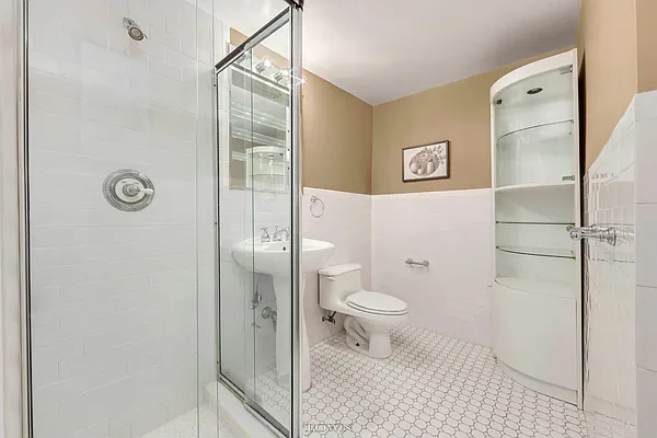 Sold by Town Residential | media 4