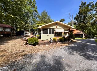 261 Lily Way, Cosby, TN 37722