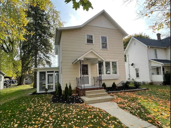 319 W Emerald St, Willard, OH 44890