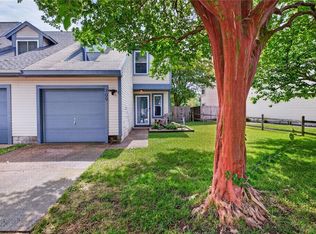 709 Hecate Dr, Virginia Beach, VA 23454