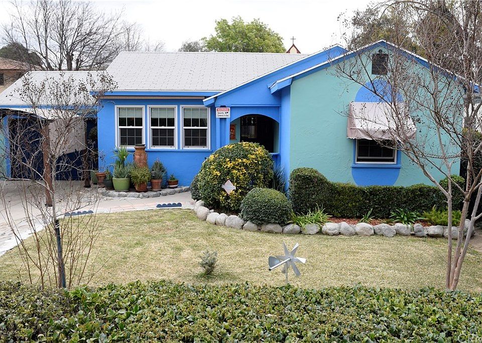 1st image of 3327 N Crescent Ave