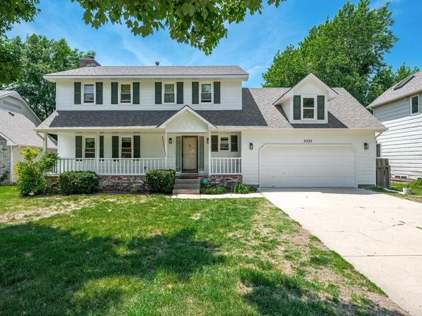 2335 N Stoneybrook Ct, Wichita, KS 67226