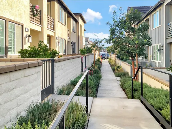 3885 S Oasis Paseo Unit 61, Ontario, CA 91761