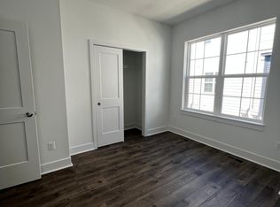 7354 Blade Dr, Falls Church, VA 22042