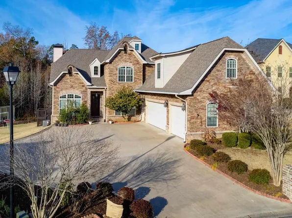 26 Alton Ln, Little Rock, AR 72211