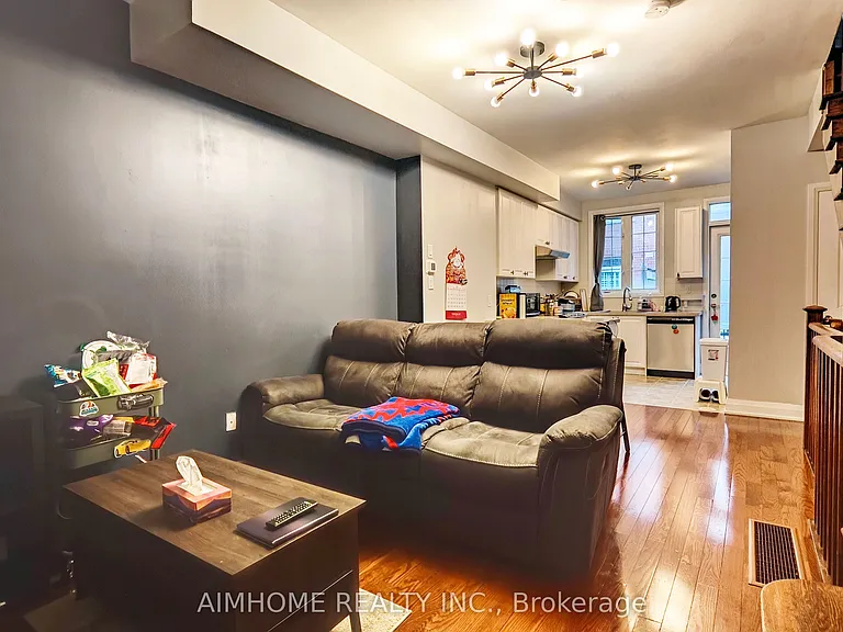 40 Raffeix Ln — Photo 6