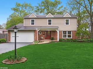 4412 Waubansie Ln, Lisle, IL 60532