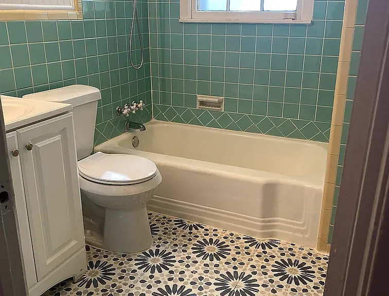 6343 Parkdale Dr — Photo 24