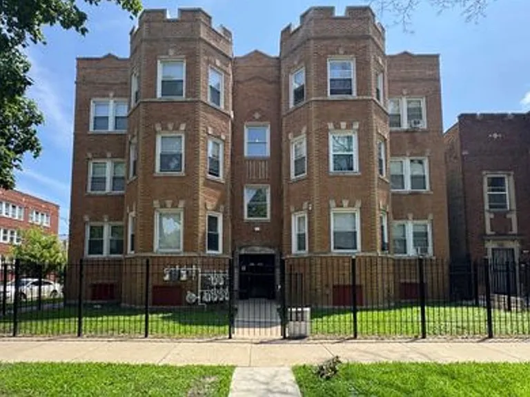 7801-03 S Marshfield Ave #1 — Photo 1