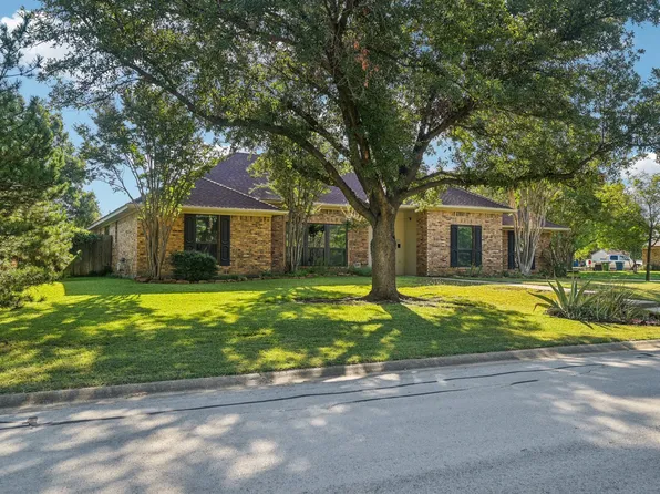 157 Baird Cir, Highland Village, TX 75077