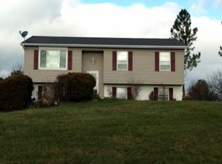 234 Vegas Dr, Hanover, PA 17331