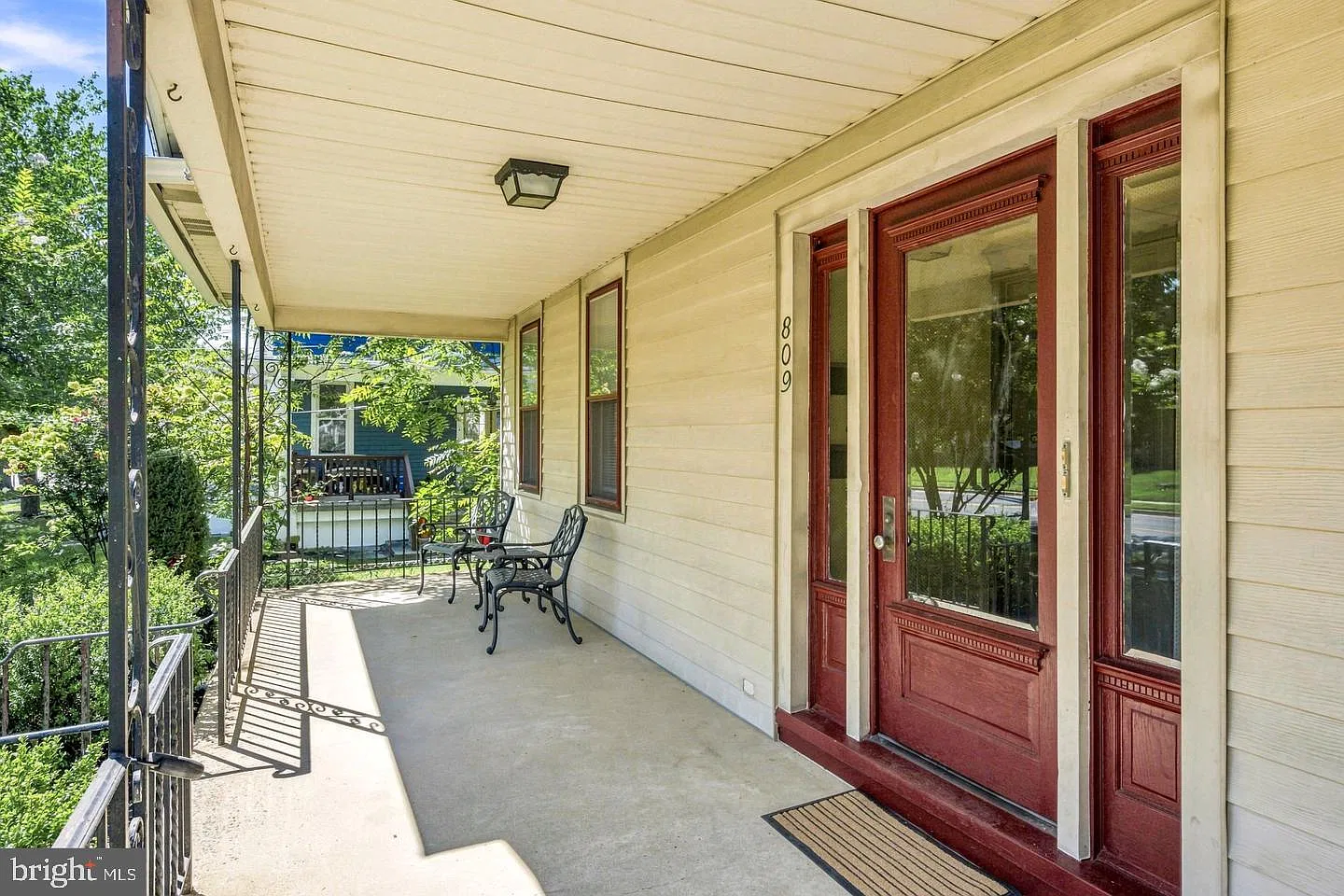 809 Collings Ave — Photo 3