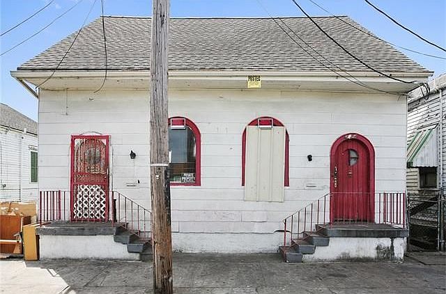 1st image of 2724 Saint Claude Ave