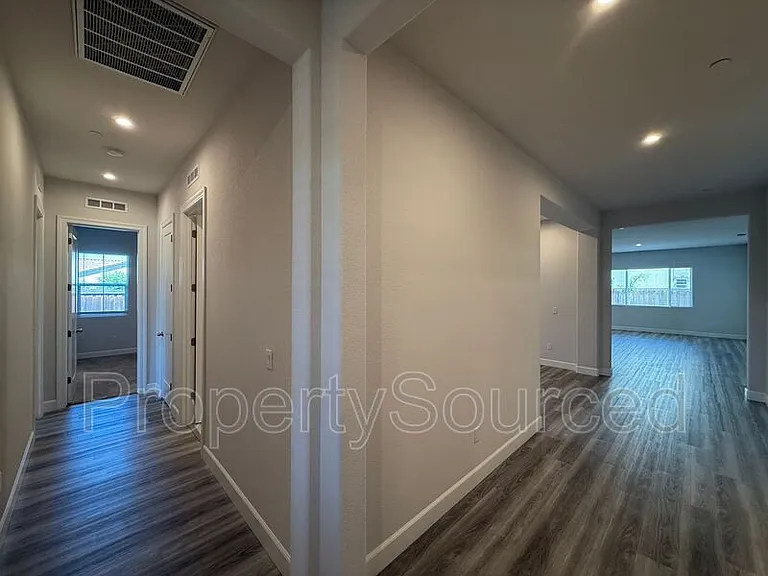 614 Madrone St — Photo 8