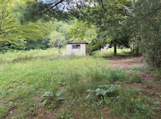 494 Hawkins Rd, Crawley, WV 24931