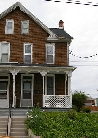 145 E WASHINGTON