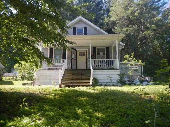 8240 Lincoln Way E, Fayetteville, PA 17222