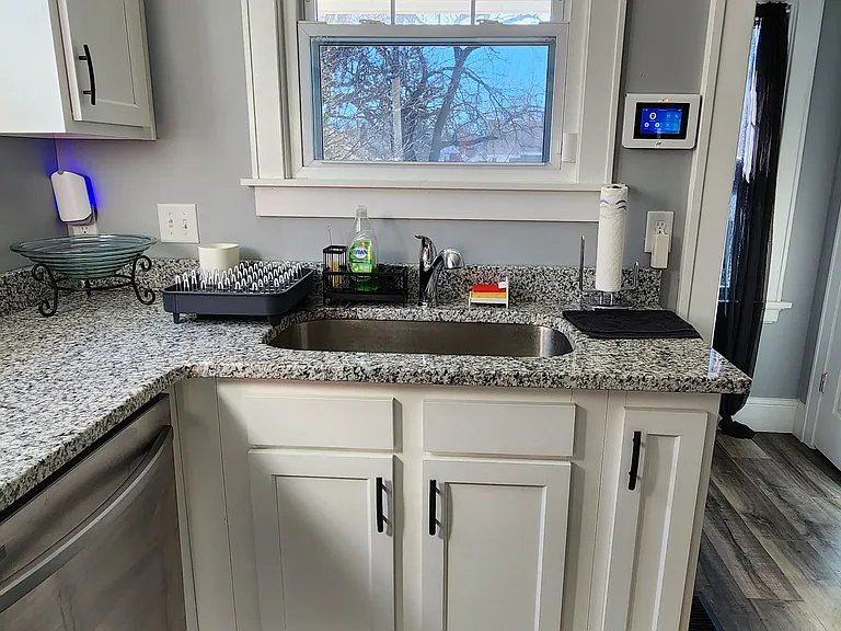 4411 Redmont Ave — Photo 4