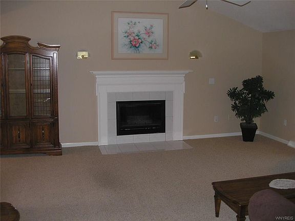 2nd image of 400 West Ave Unit I8