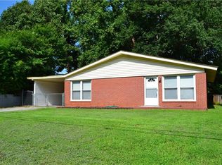 2703 Clement St, Winston Salem, NC 27127