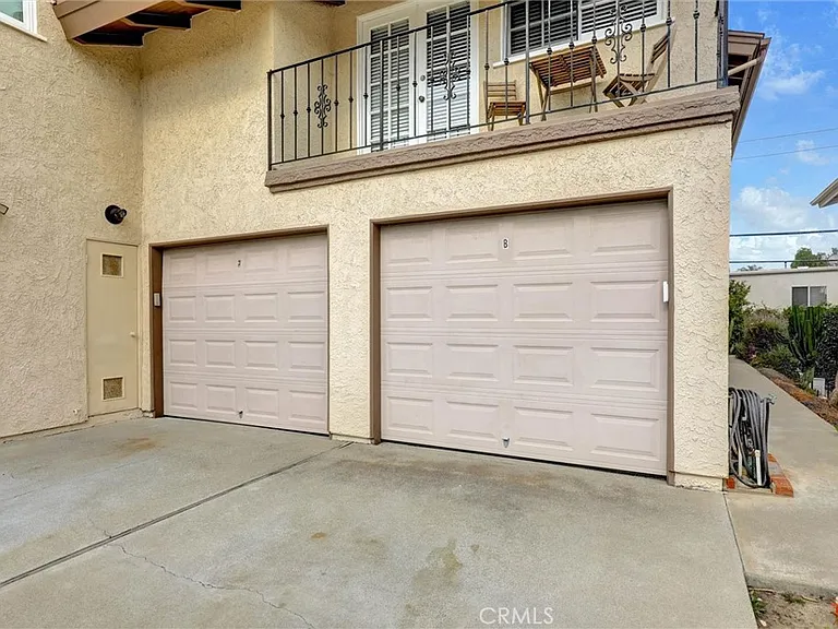 257 Avenida Del Mar #4 — Photo 3