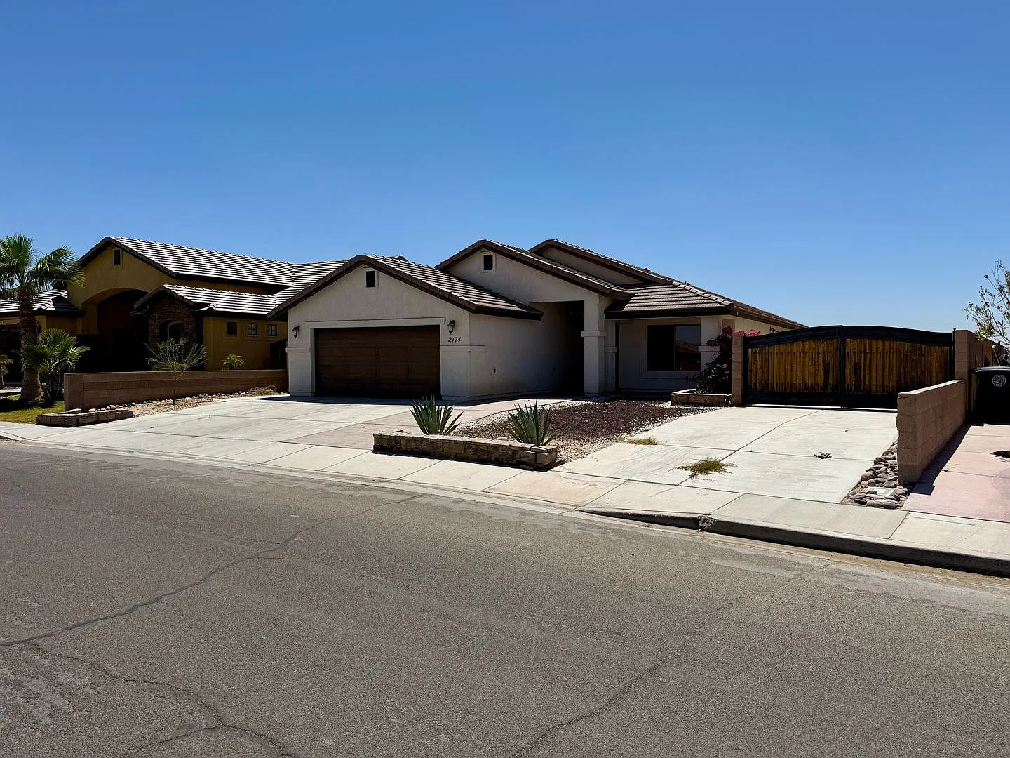 4 bedroom view home in Los Alamos in San Luis, AZ — Photo 3