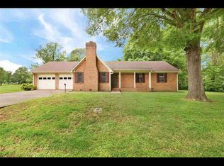 163 Oldham Dr, Jackson, TN 38305
